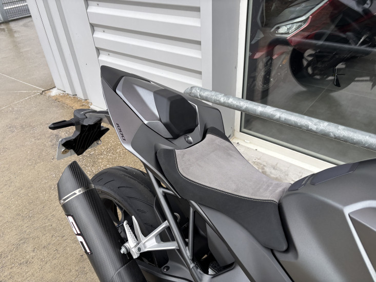 HONDA  1000 HORNET - LE MANS