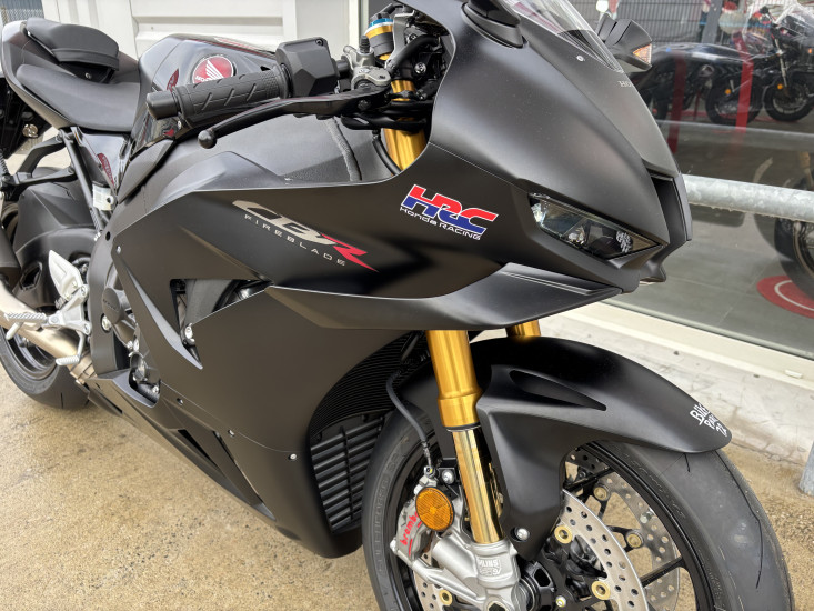 HONDA CBR 1000 RR-R SP - LE MANS