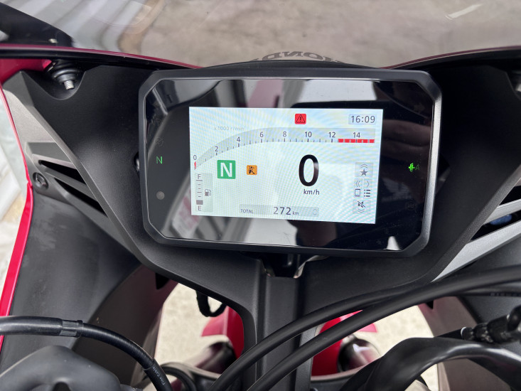 HONDA CBR 650 R E-CLUTCH - LE MANS