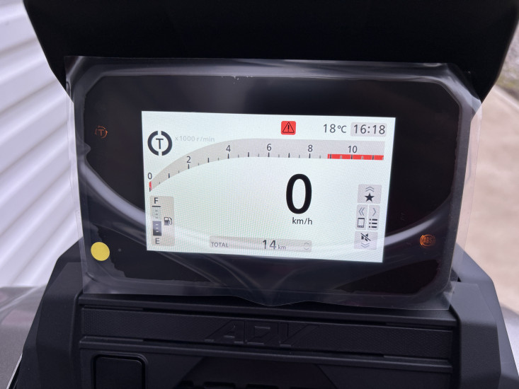 HONDA ADV 350 - LE MANS